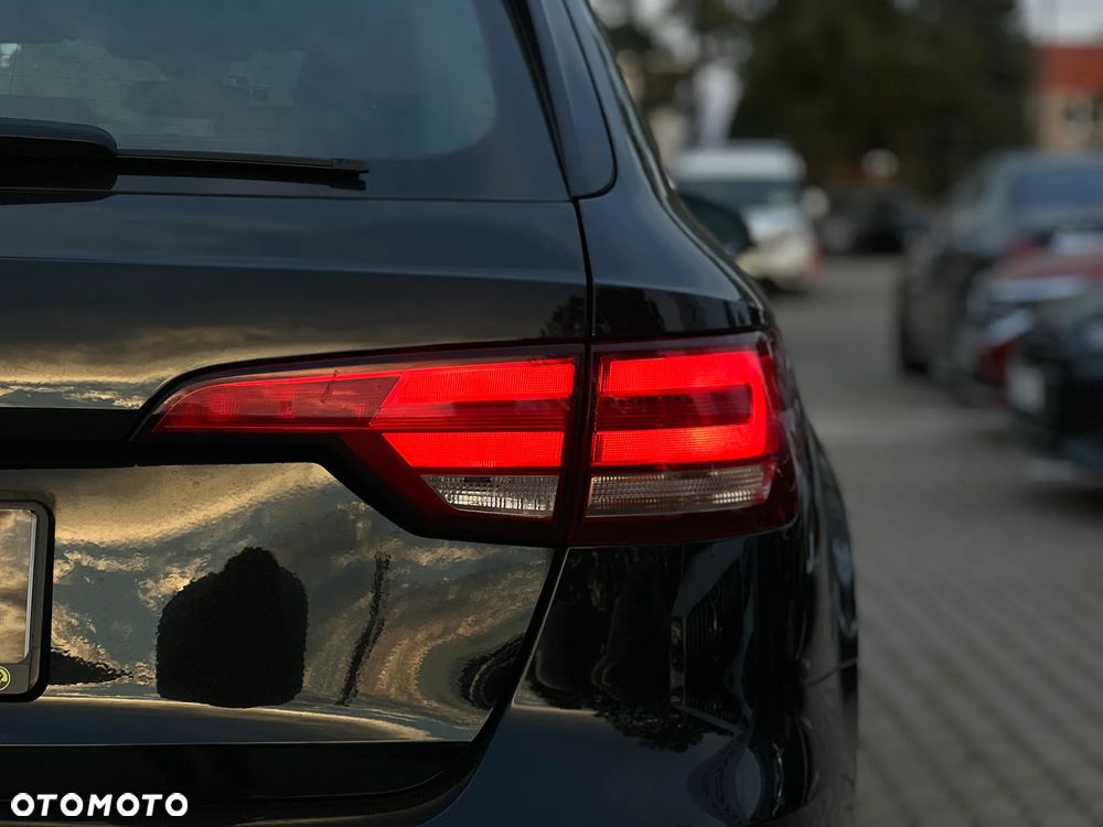 Audi A4 Avant - 13
