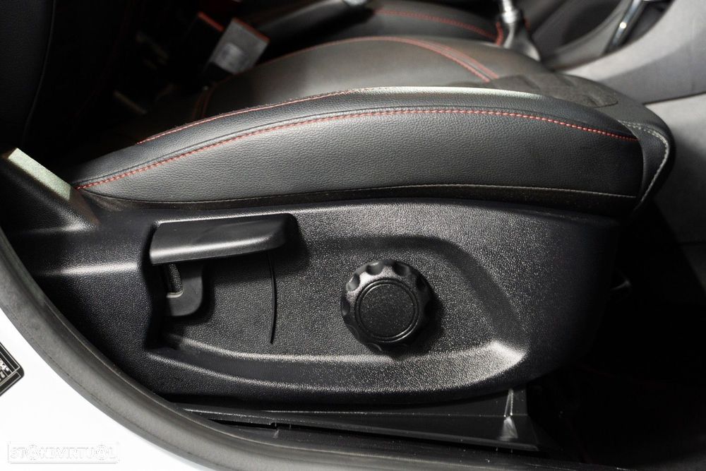 Ford Puma 1.0 EcoBoost MHEV ST-Line X - 41