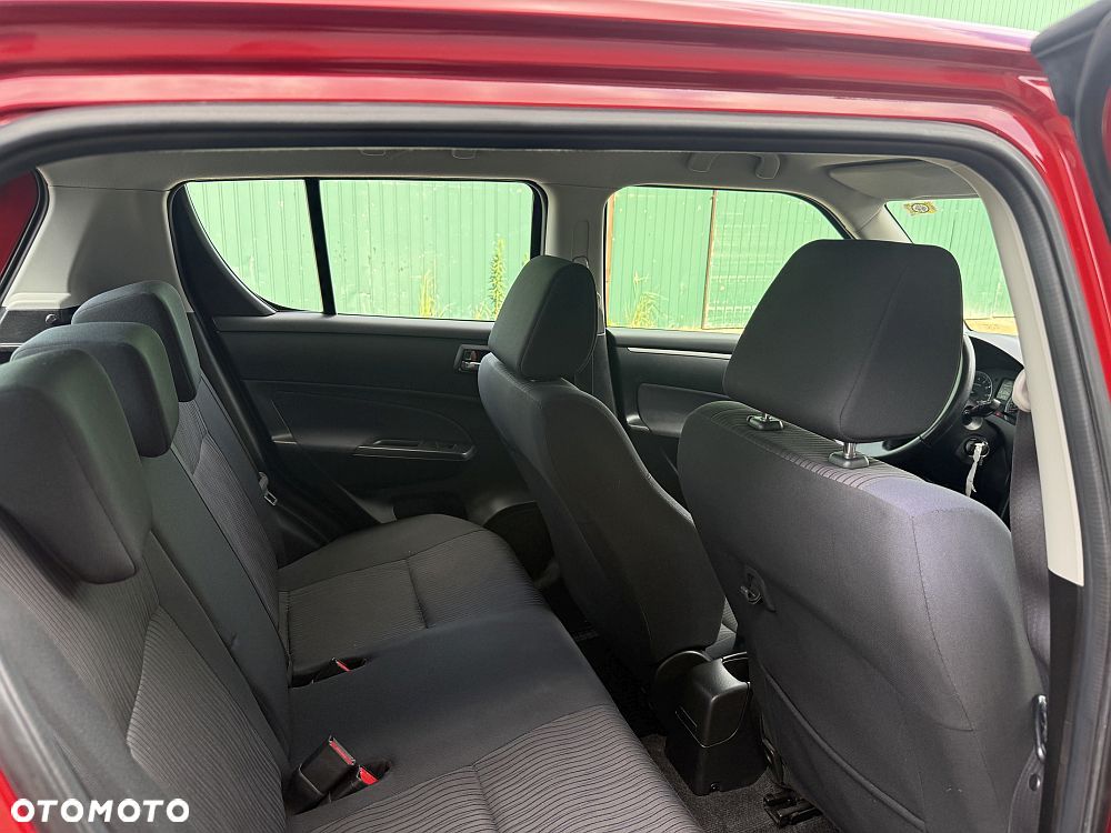 Suzuki Swift - 6