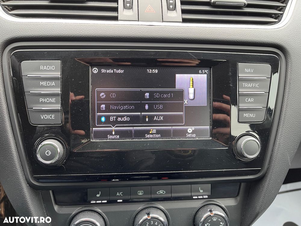 Skoda Octavia 1.6 TDI DPF Active Green tec - 29