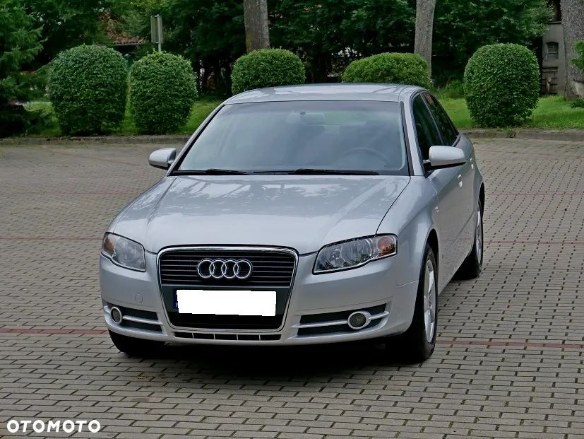 Audi A4 Limousine - 2