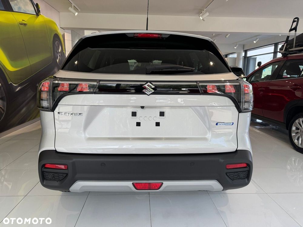 Suzuki S-Cross 1.4 BoosterJet mHEV Premium Plus SP - 4