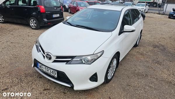 Toyota Auris 1.33 VVT-i Life Comfort