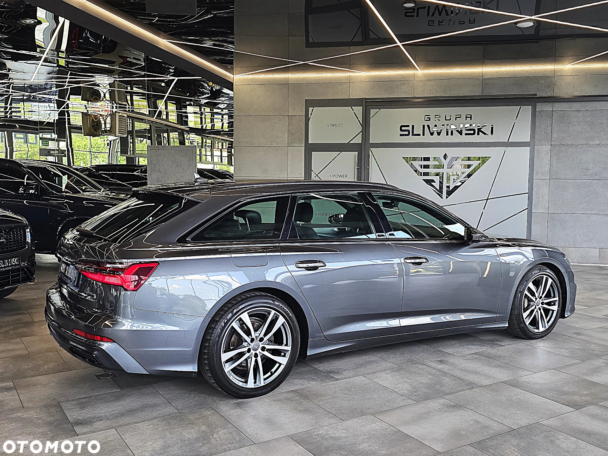 Audi A6 Avant 40 TDI quattro S tronic S line - 9