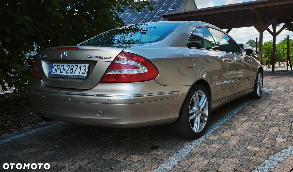 Mercedes-Benz CLK - 2