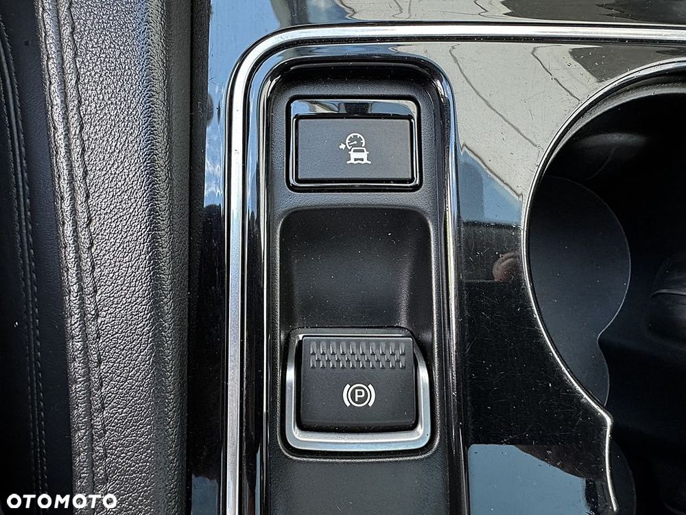 Jaguar F-Pace 2.0 i4D AWD Prestige - 25