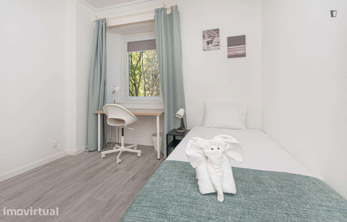 Quarto - localizado em Saldanha Lisbon - Grande imagem: 3/18