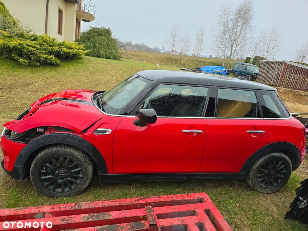 MINI Cooper Standard - 8