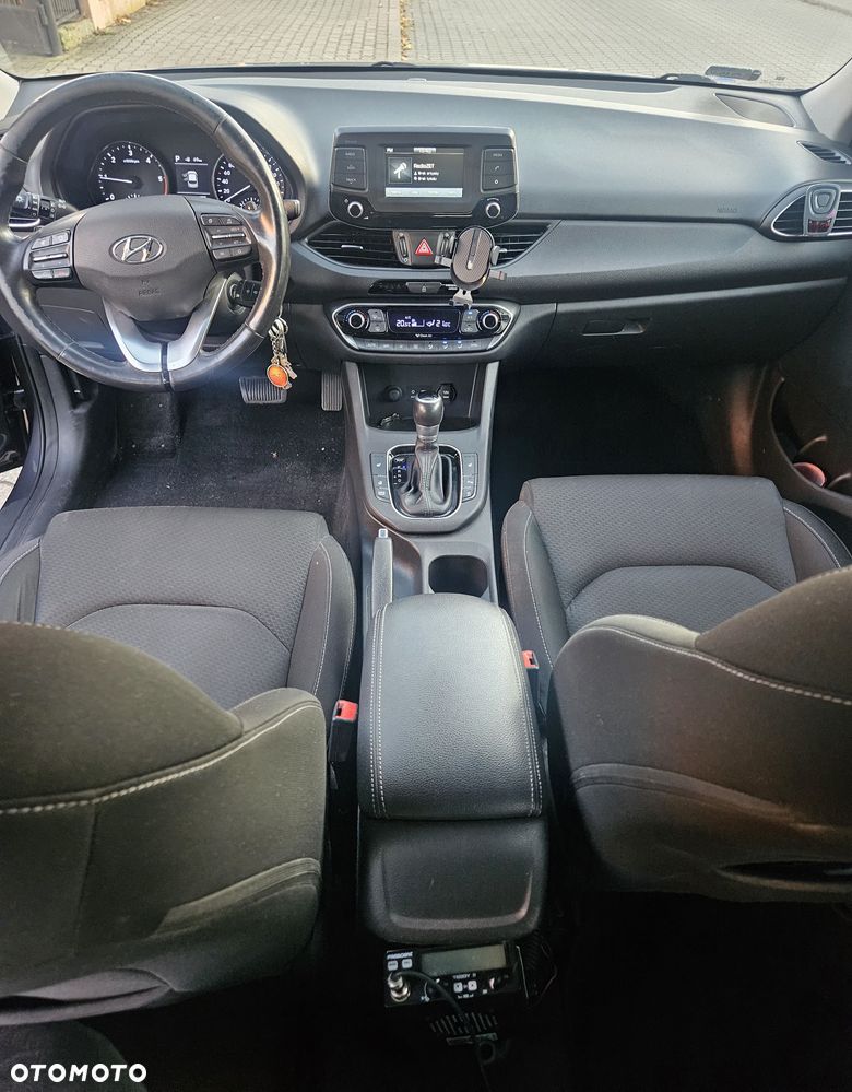 Hyundai i30 1.6 CRDi Comfort DCT - 5