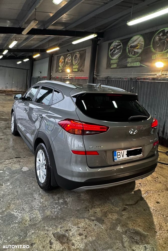Hyundai Tucson 1.6 T-GDi 4WD 6MT Style - 3