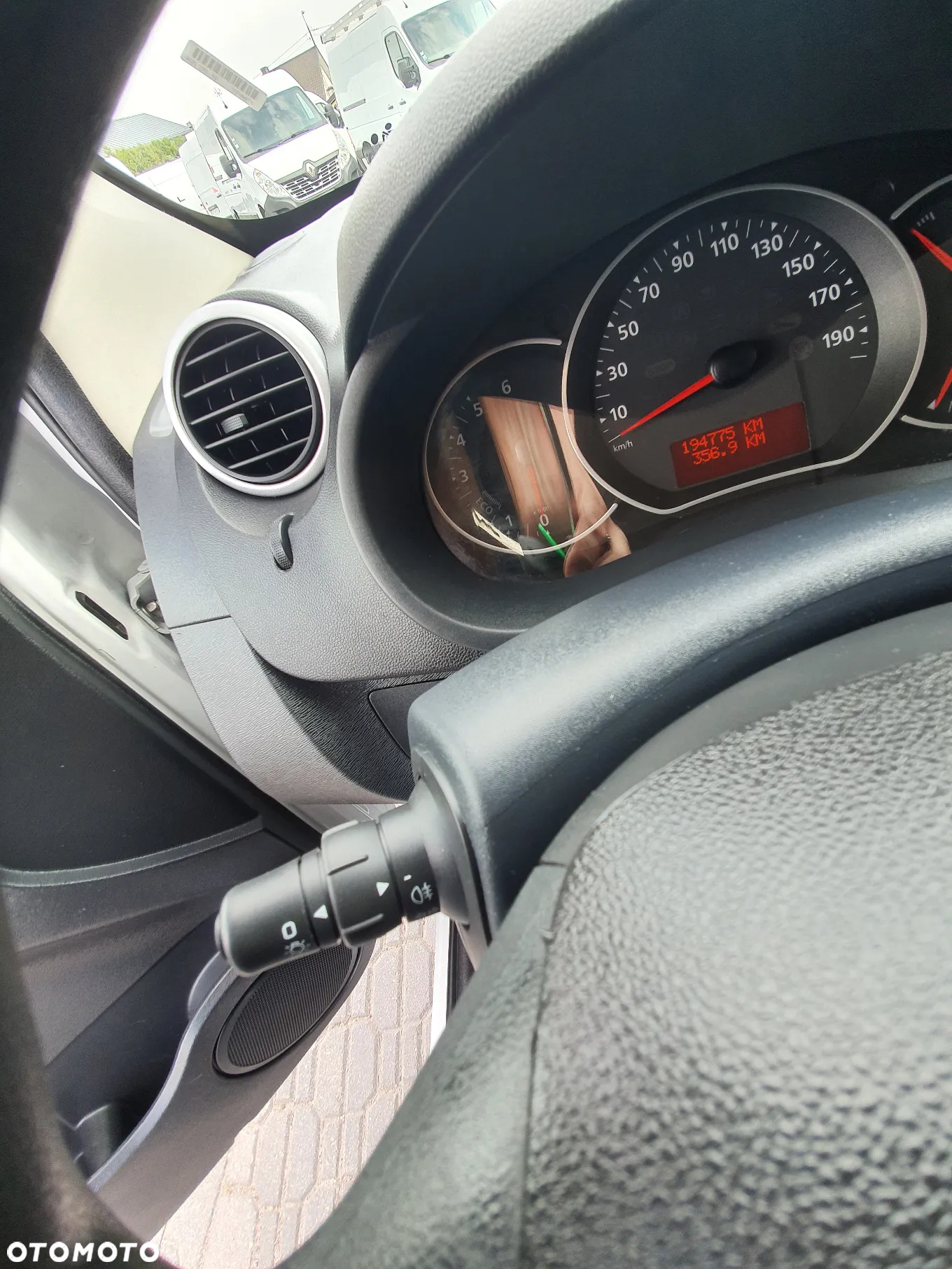 Renault KANGOO - 22