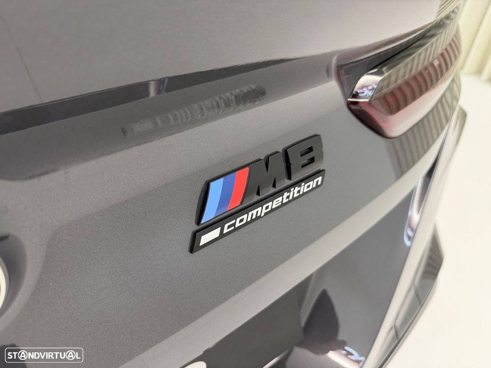 BMW M8 Competition - 13