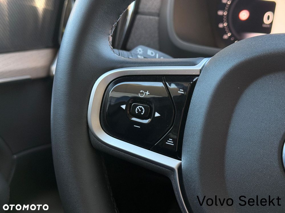 Volvo XC 90 - 18