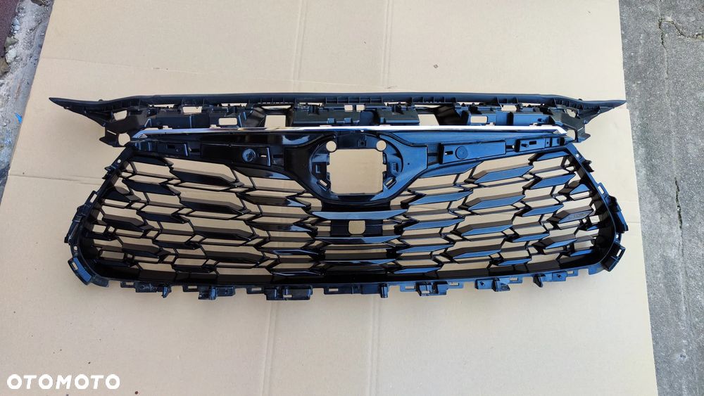 Toyota Highlander 20- Atrapa Grill Przód - 2