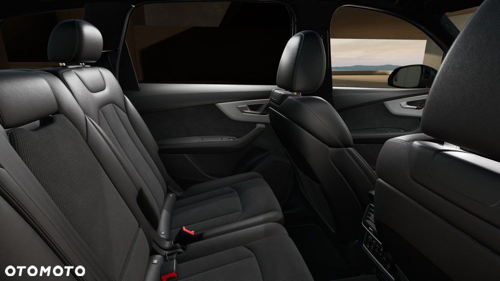 Audi Q7 - 8