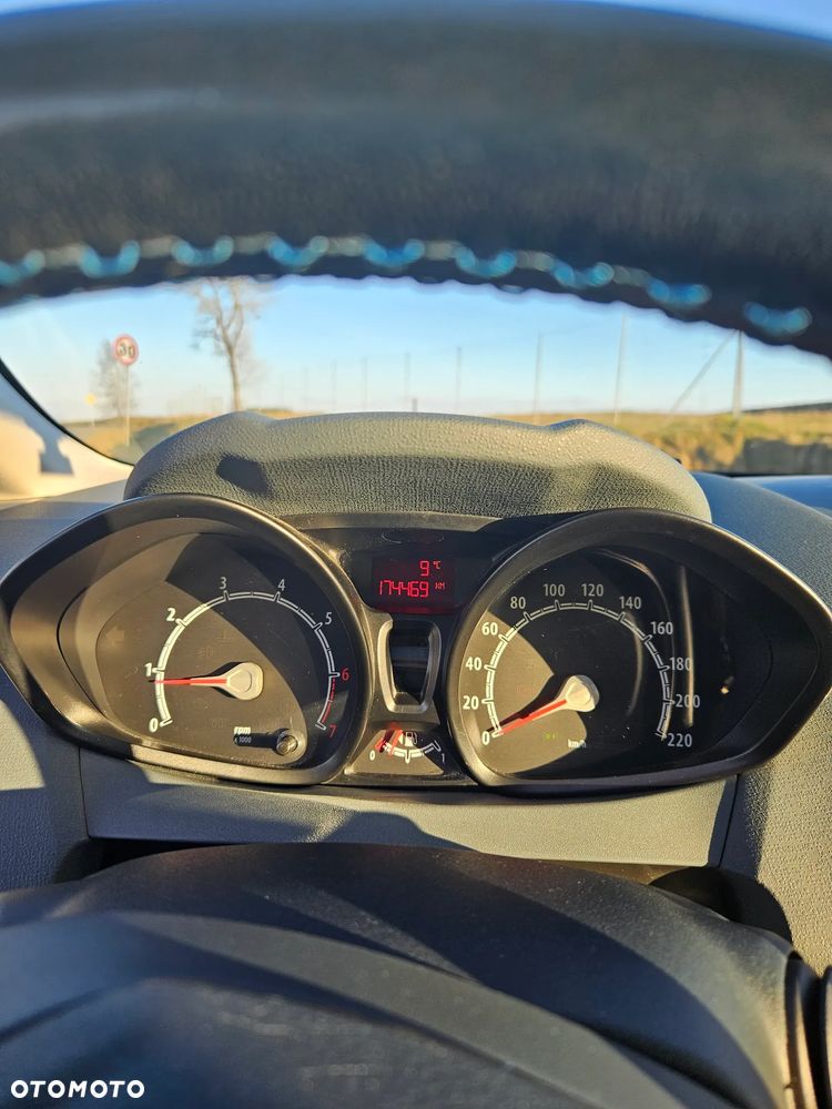 Ford Fiesta 1.6 Ti-VCT Sport - 15