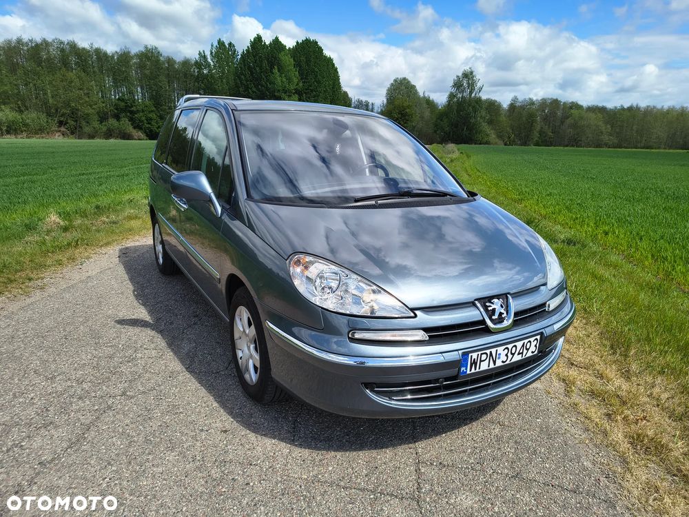 Peugeot 807 HDi 165 Family - 2