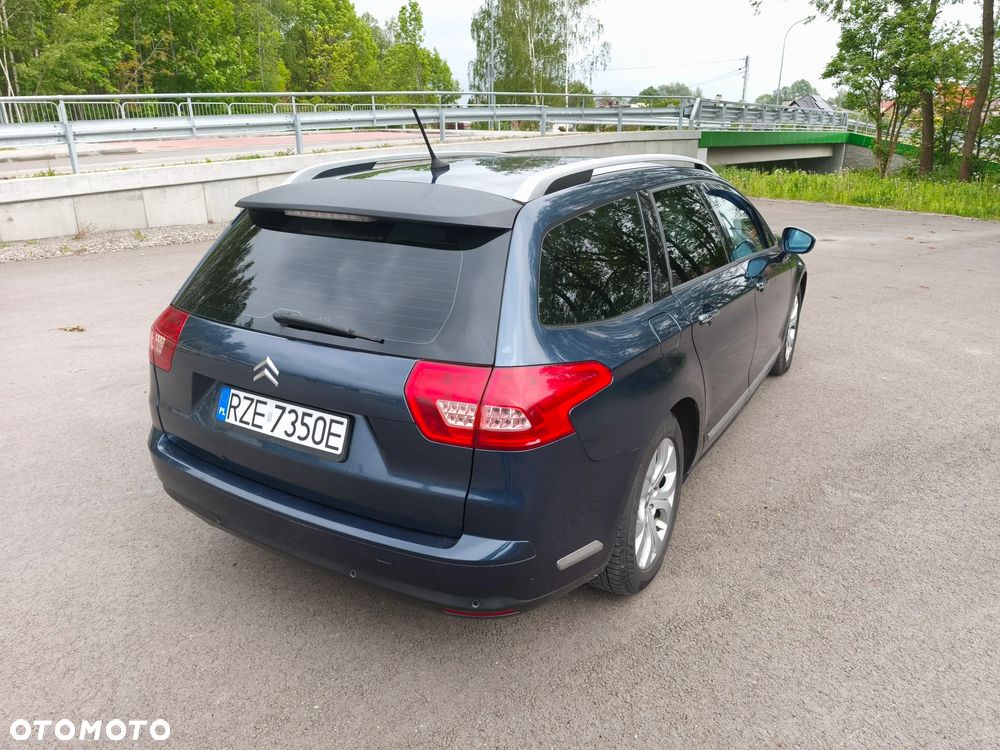 Citroën C5 HDi 135 Exclusive - 3
