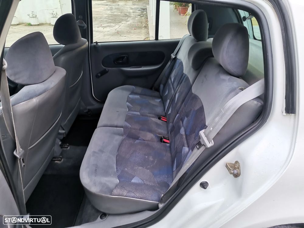 Renault Clio 1.2 RN - 9