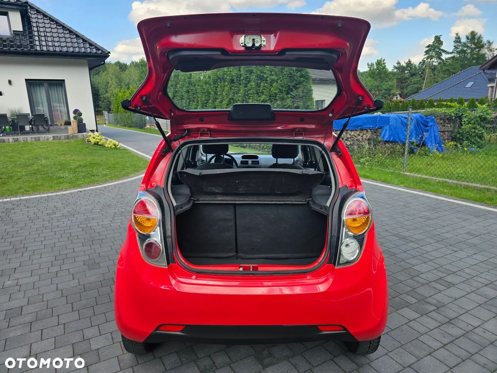 Chevrolet Spark 1.0 LS - 24