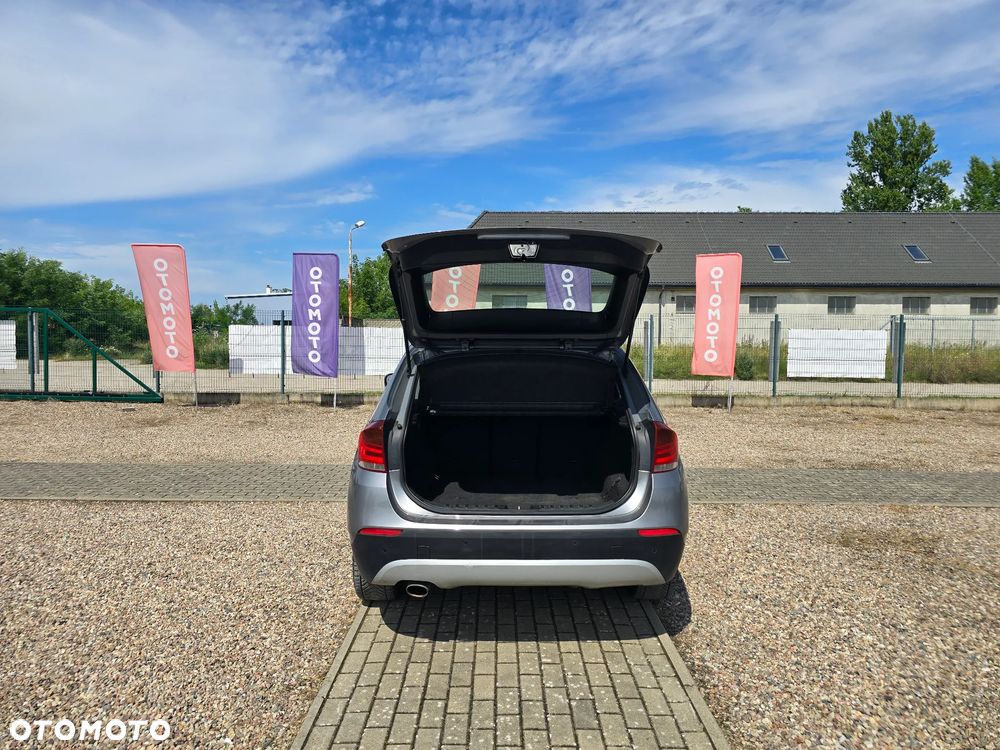 BMW X1 xDrive18d Sport Line - 11