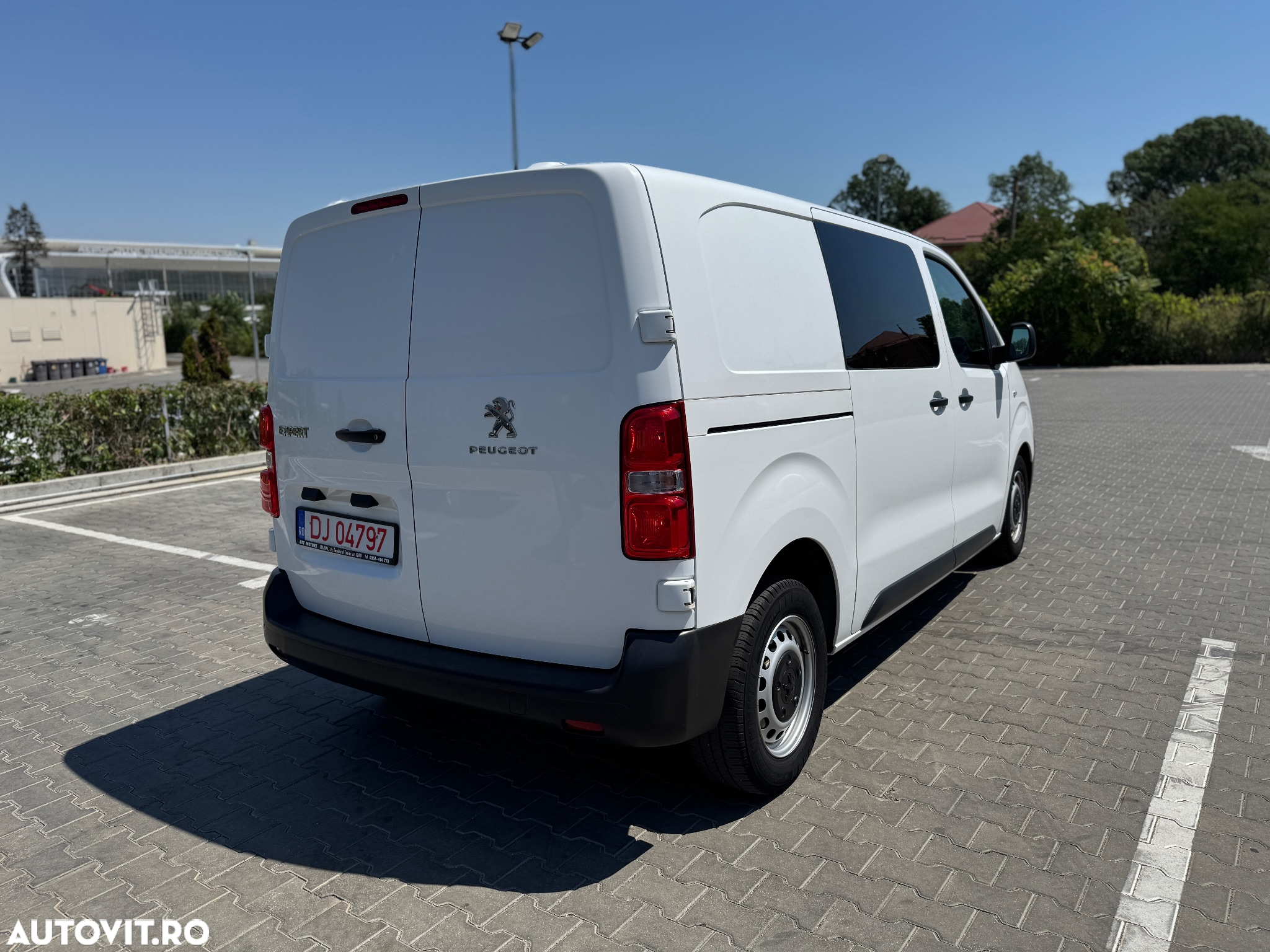 Peugeot Expert L2 2.0 BlueHDi 150 - 4