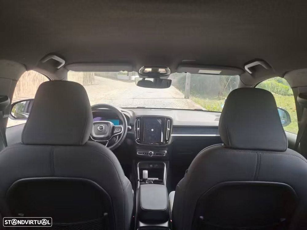 Volvo XC 40 Recharge Plus - 11