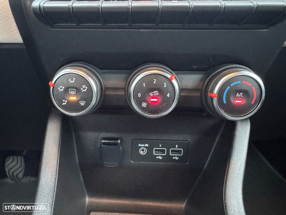 Renault Clio TCe 90 EQUILIBRE - 17