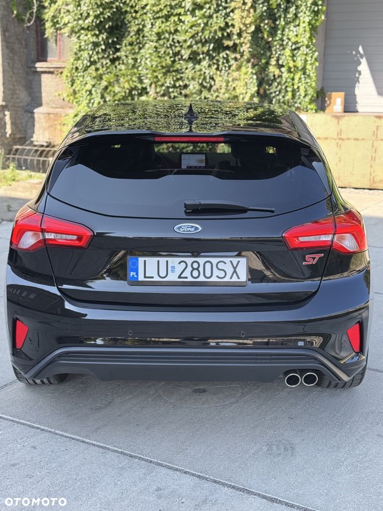 Ford Focus 2.0 EcoBlue ST - 13