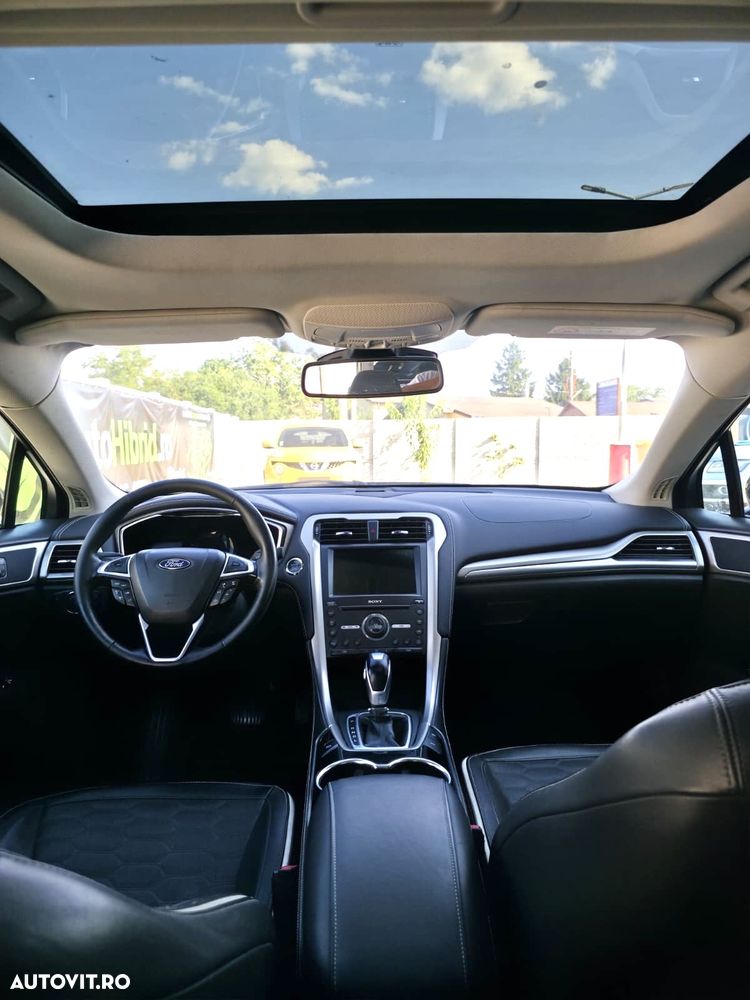 Ford Mondeo - 22