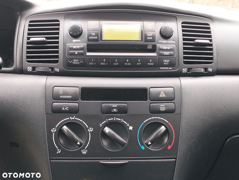 Toyota Corolla 2.0 D-4D Executive - 13