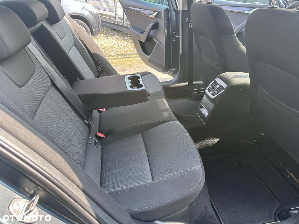 Skoda Octavia 2.0 TDI 4x4 DSG RS60 - 12