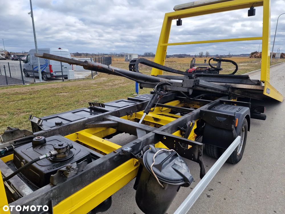 Mercedes-Benz Sprinter - 6