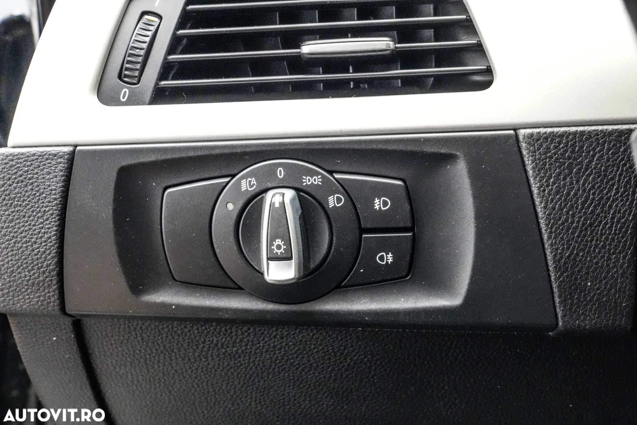 BMW Seria 3 318d - 20