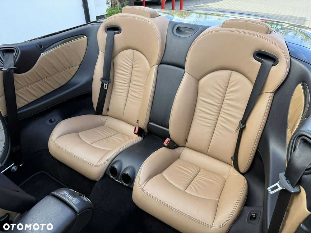 Mercedes-Benz CLK 350 Avantgarde - 14