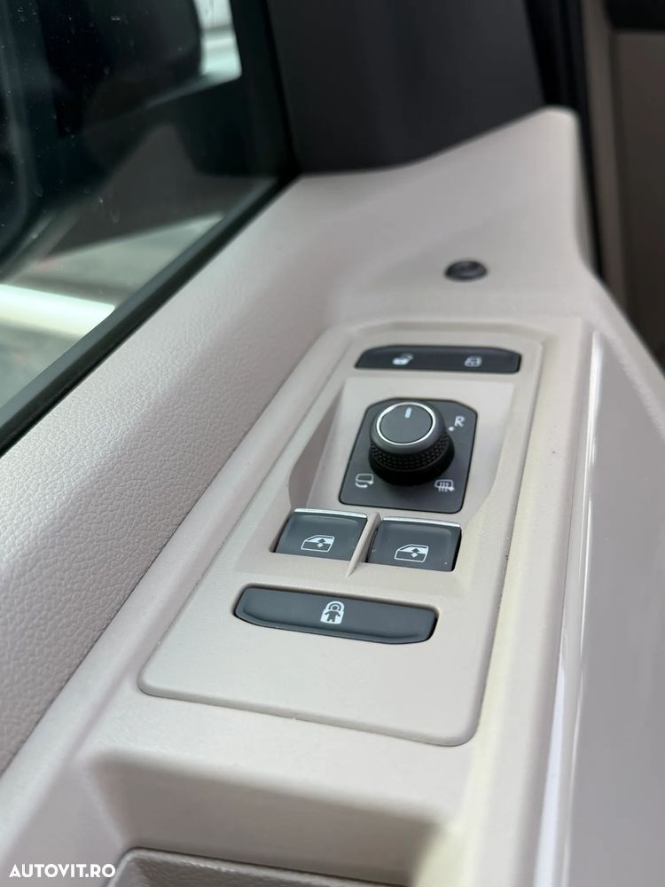 Volkswagen Multivan 2.0 TDI DSG 110KW Style - 9