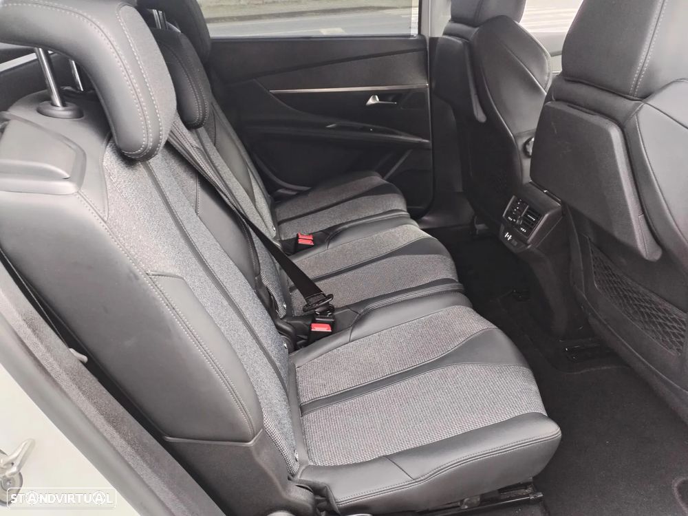 Peugeot 5008 1.5 BlueHDi Allure - 10
