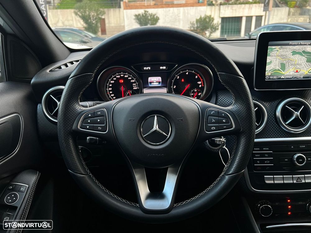 Mercedes-Benz A 180 d Urban - 17