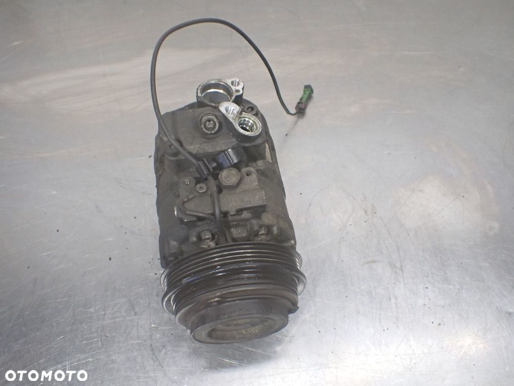 SPRĘŻARKA KLIMATYZACJI AUDI A6 C5 2.5