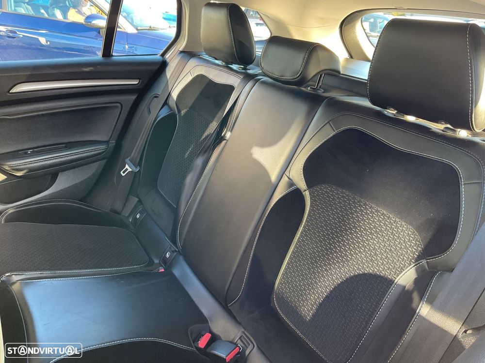 Renault Mégane Sport Tourer 1.5 dCi Limited - 18