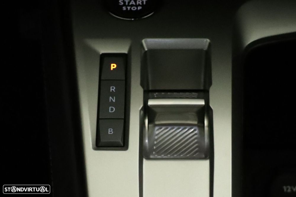 Peugeot 408 1.6 Hybrid Allure e-EAT8 - 14