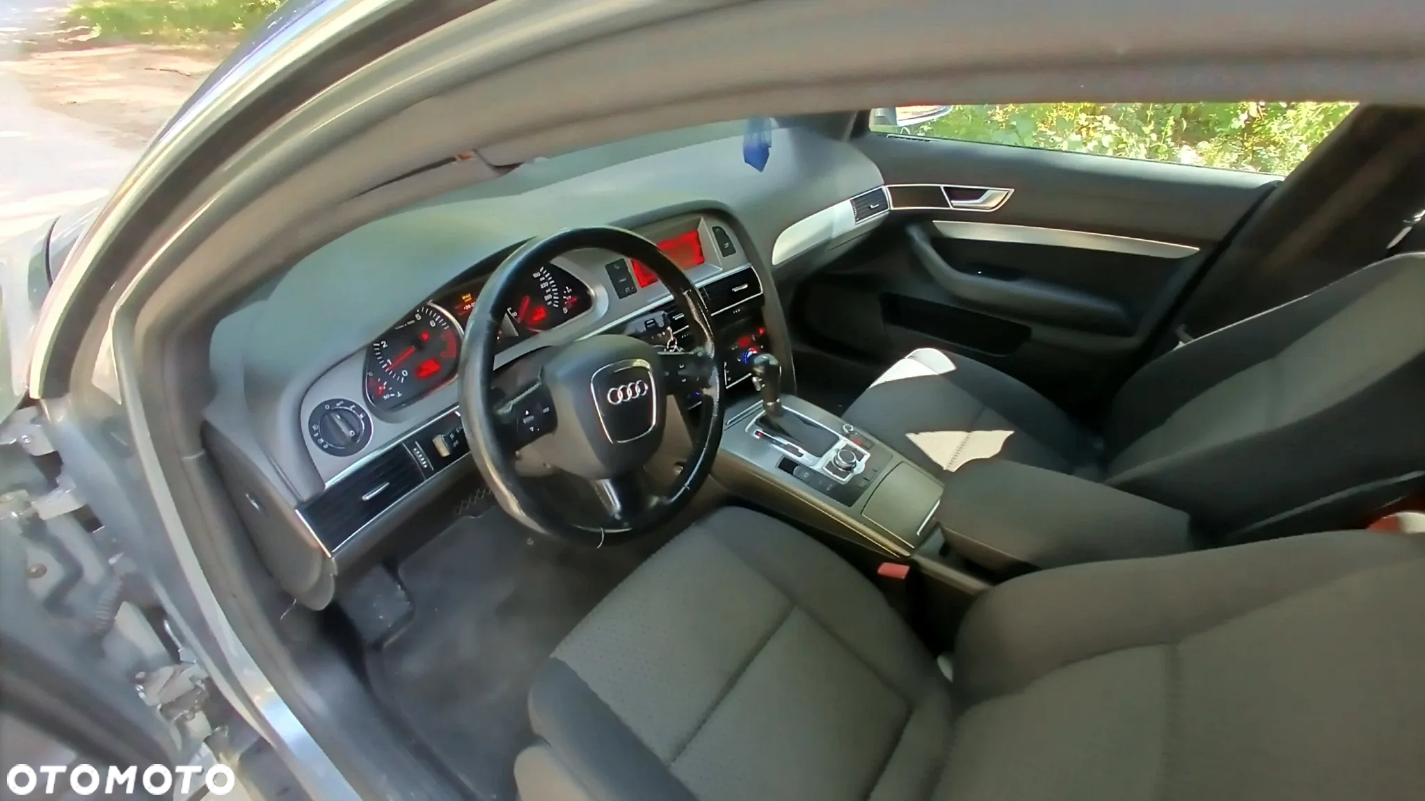 Audi A6 ver-avant-2-4-multitronic - 17