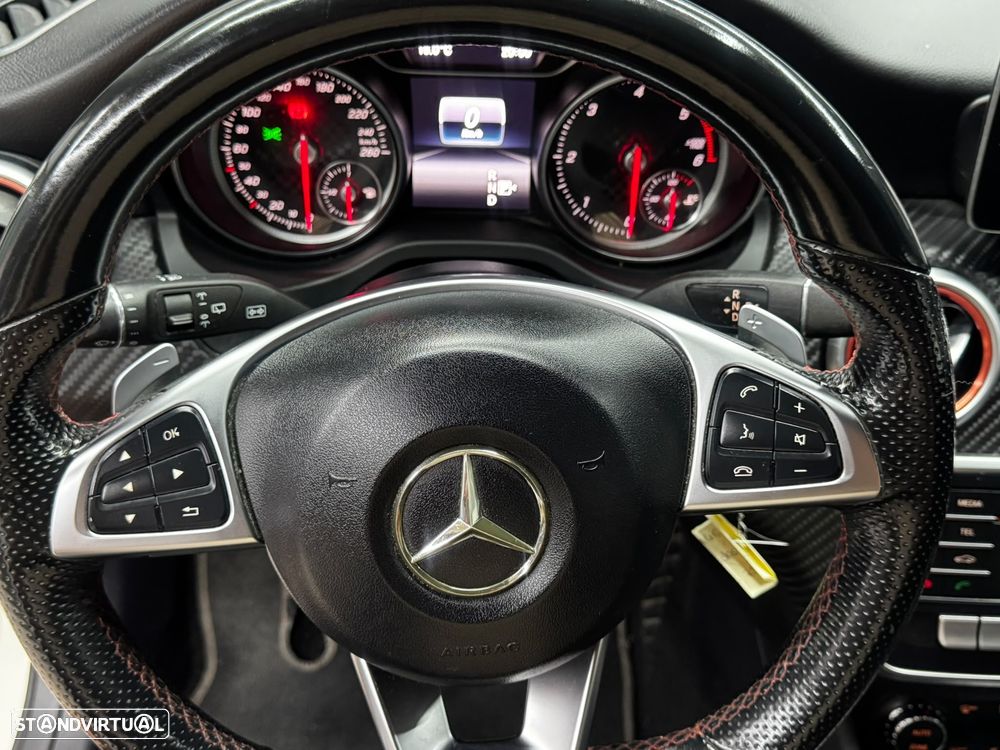 Mercedes-Benz A 180 d 7G-DCT AMG Line - 28