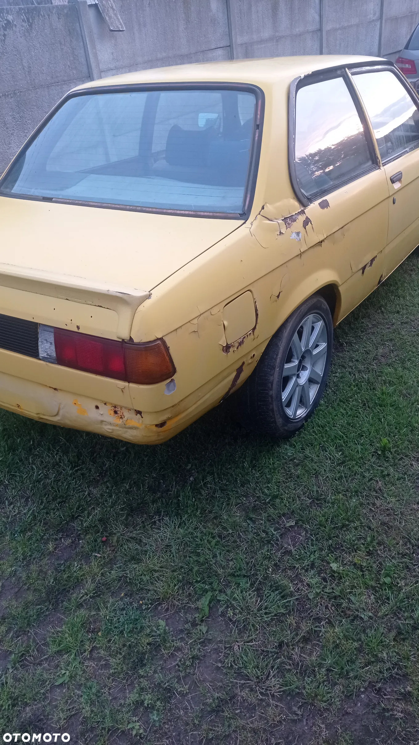BMW Seria 3 315 - 25