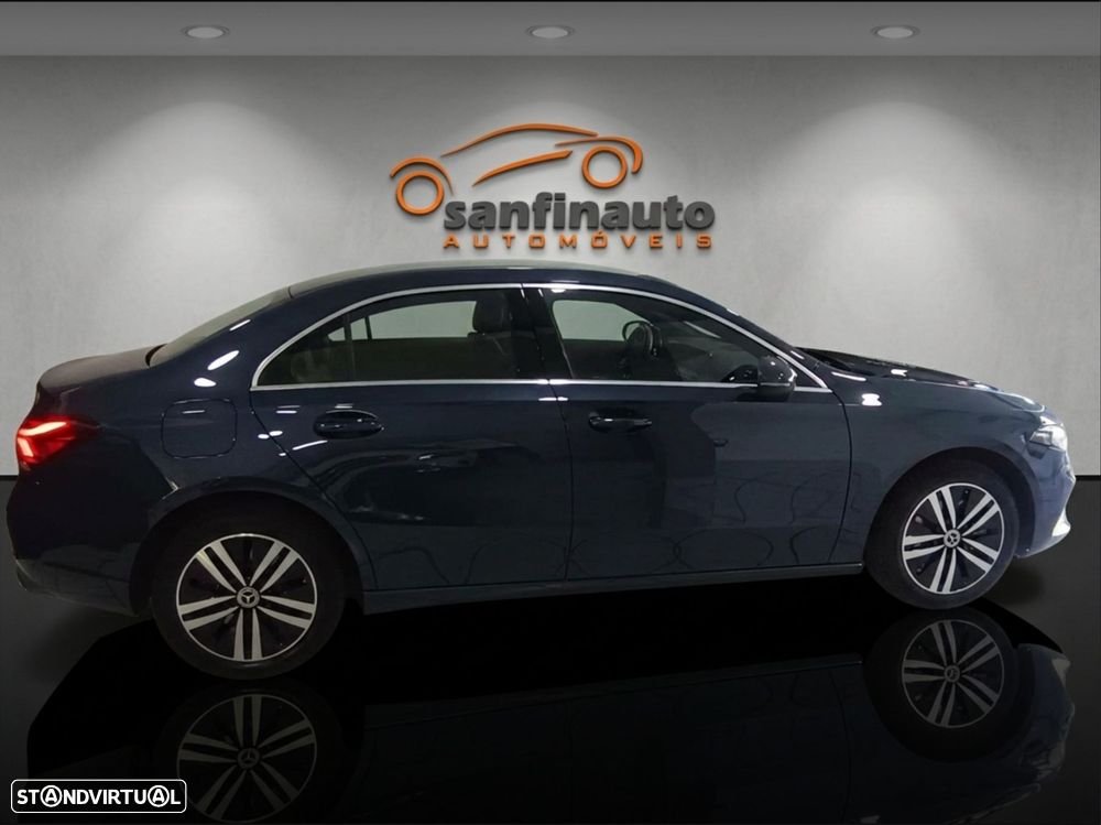 Mercedes-Benz A 250 - 10