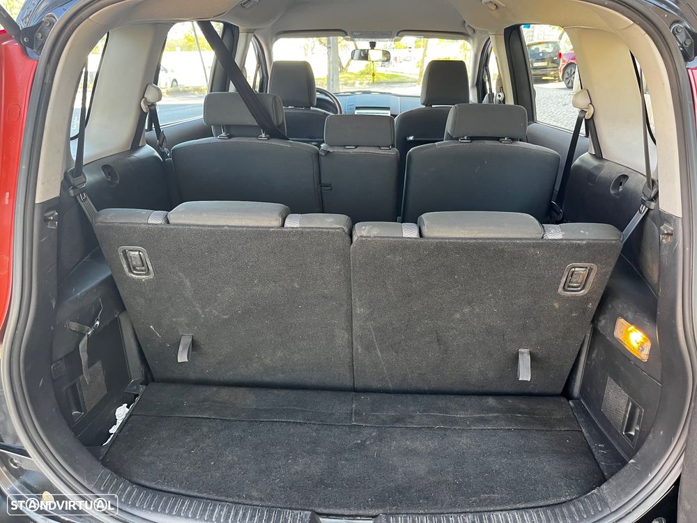Mazda 5 MZR-CD 2.0 Comfort - 9