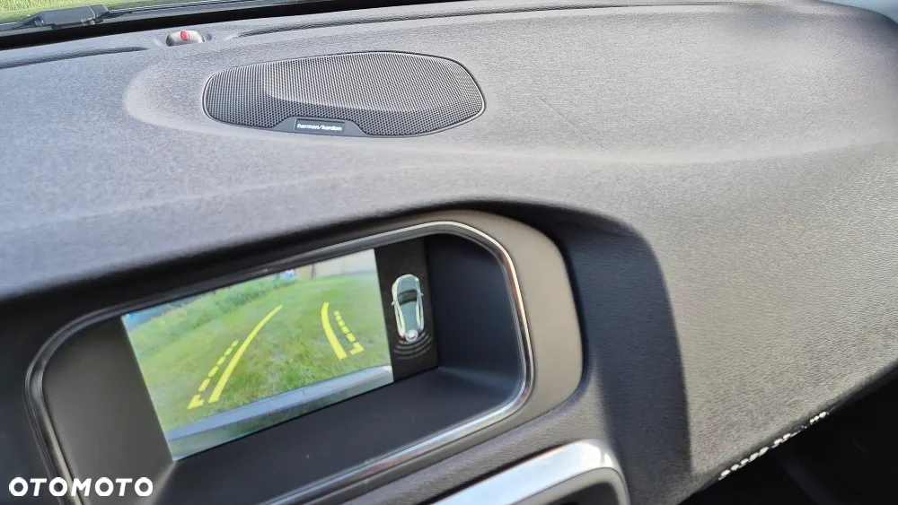 Volvo V40 Cross Country D4 Summum - 9