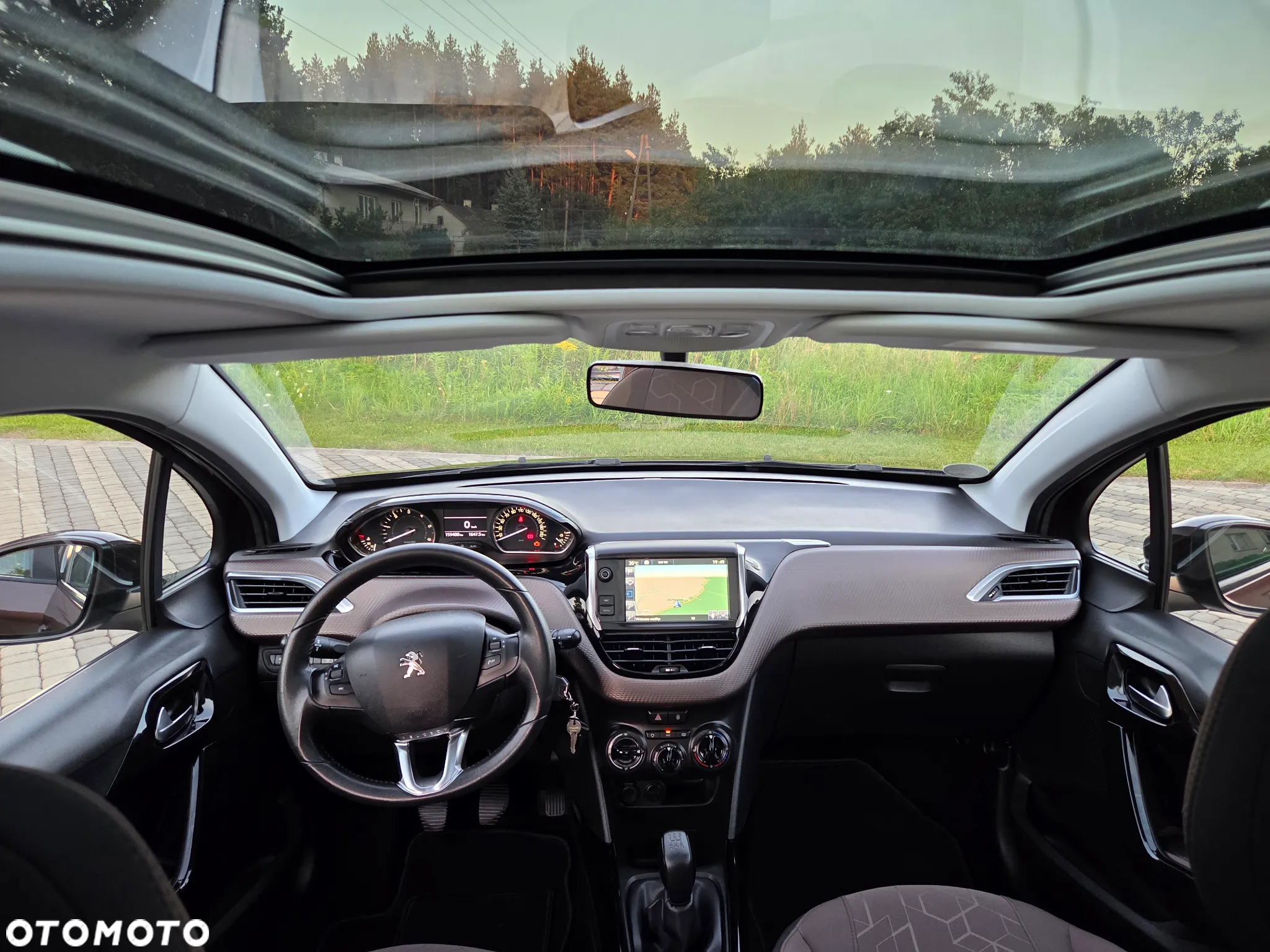 Peugeot 2008 e-HDi FAP 92 STOP & START Allure - 23