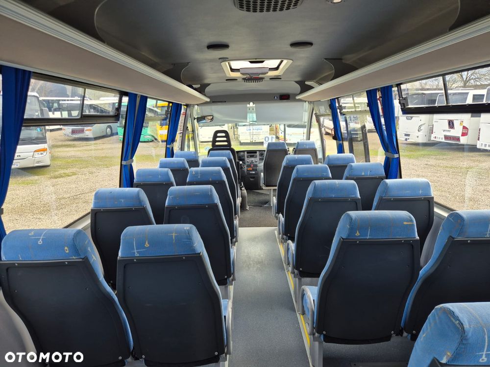 Iveco Wing /34 miejsca /mały przebieg/ Cena:127000 zł netto - 18