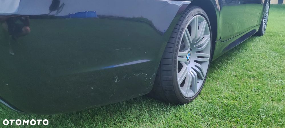 BMW Seria 5 525i - 24
